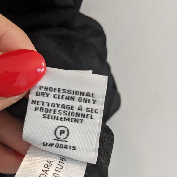 Diane von Furstenberg black sleeveless blouse in viscose and silk - Size M - Picture 8 of 12